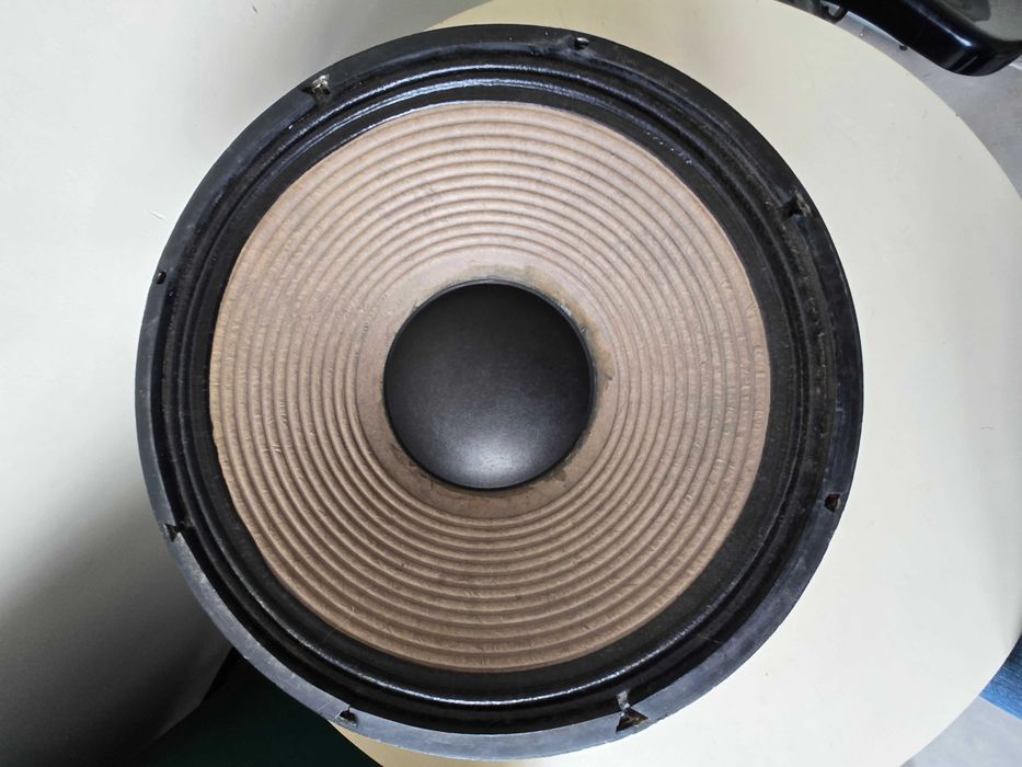 Głośnik Mccauley 15" 8 Ohm 500 wat RMS