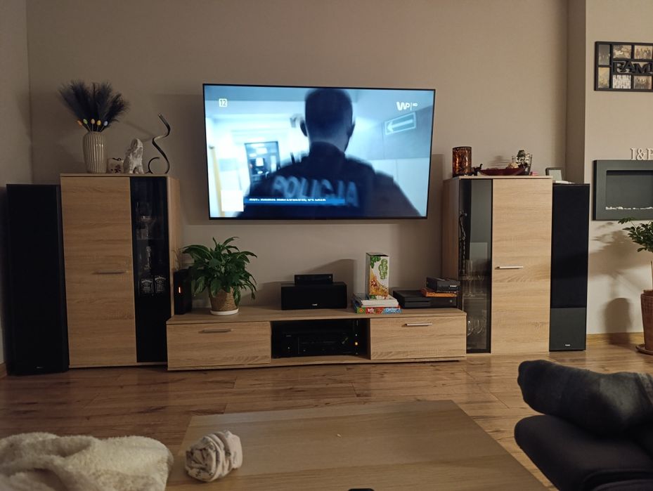 Sprzedam zestaw mebli
