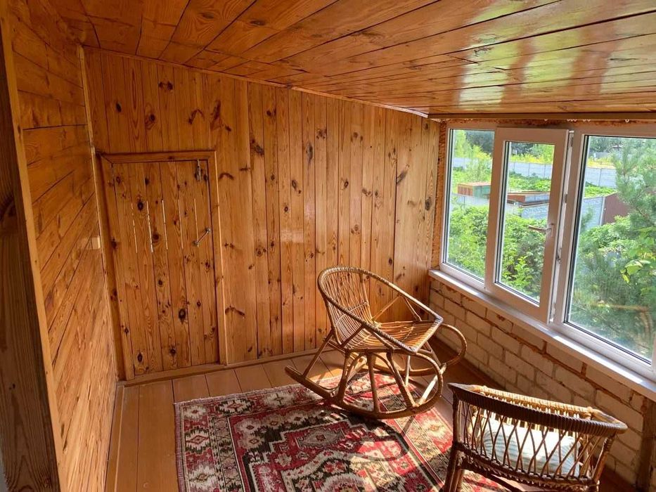 Продаж земельної ділянки з будинком в Чернігівській обл., с. Клочків