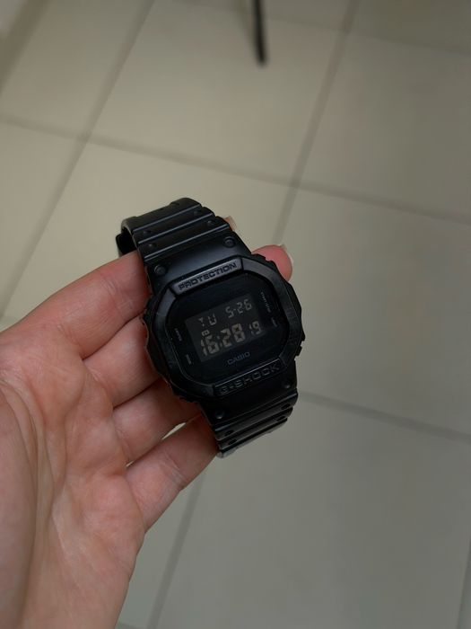 Годинник Casio G-Shock DW-5600BB-1ER
