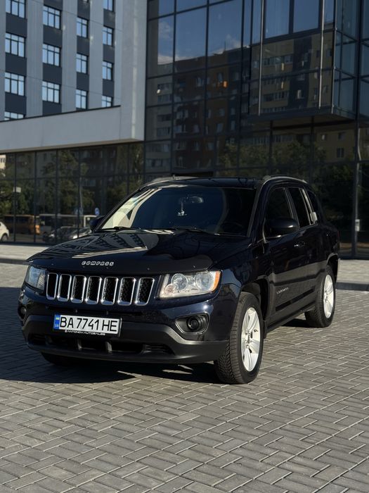 В продаже Jeep Compass 2011 года