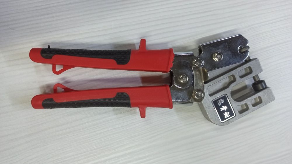 Кліщі для профілю просікач просічка з'єднання гіпсокартонних профілів