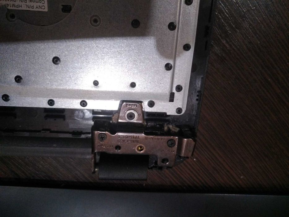 Ноутбук HP 250 G5 працює, можно по запчастинам