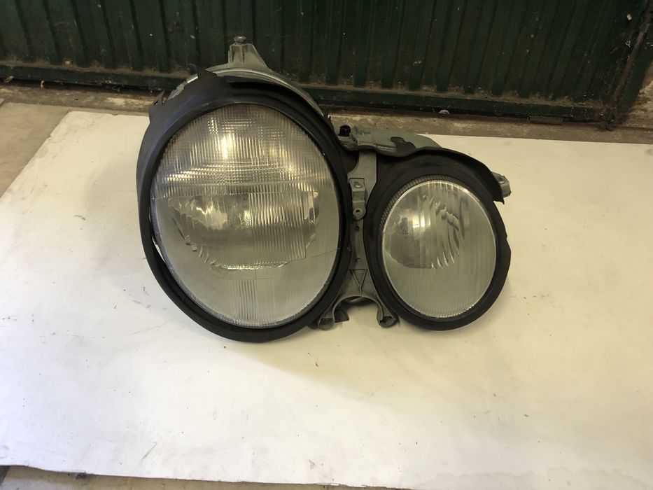 Farois Mercedes, W210, 1* e 2* série