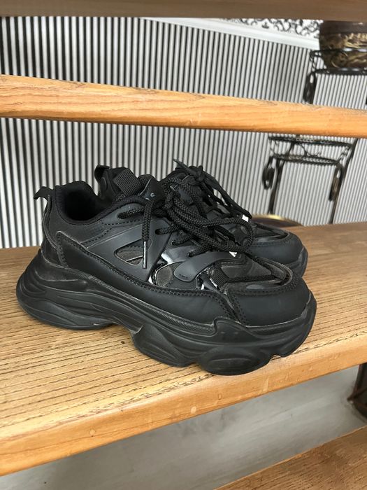 Кросівки дитячі 36 розмір