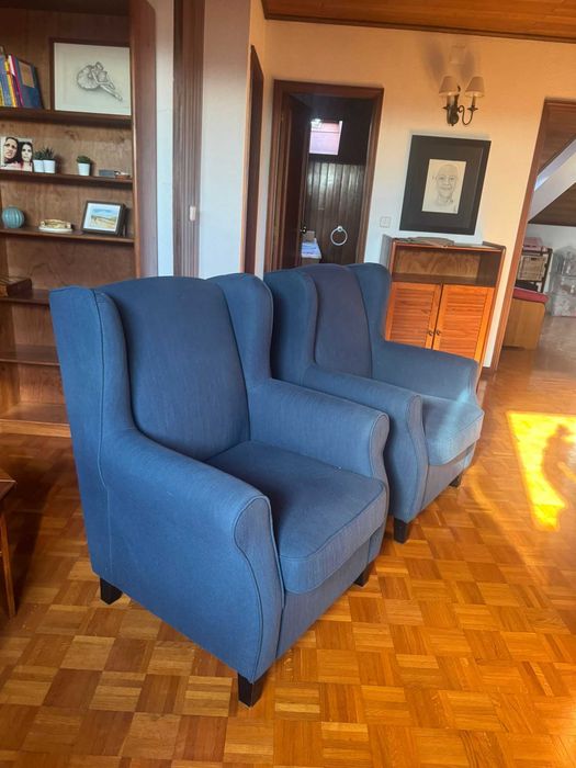 Belíssimas poltronas azuis - 2 unidades disponíveis