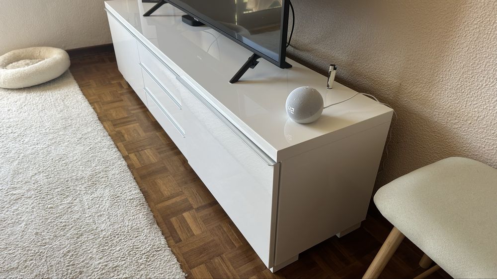 Móvel de TV - IKEA BESTÅ