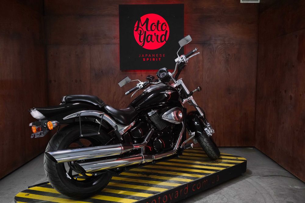 Suzuki Boulevard 800 із Японії