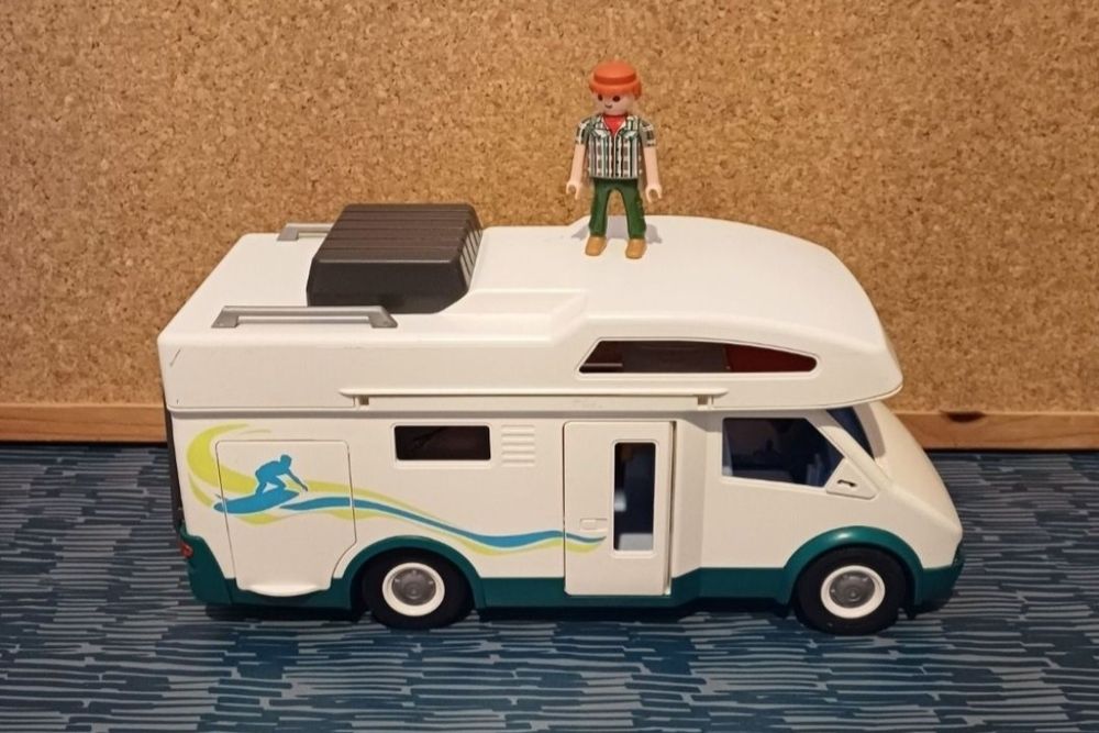 Playmobil autocaravana. 
Conjunto.