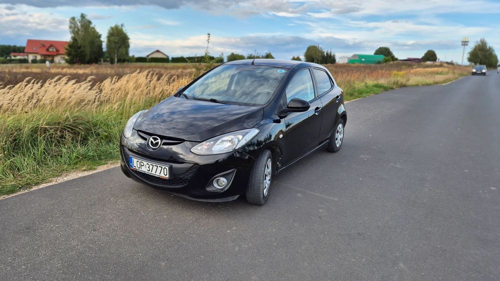 Mazda 2