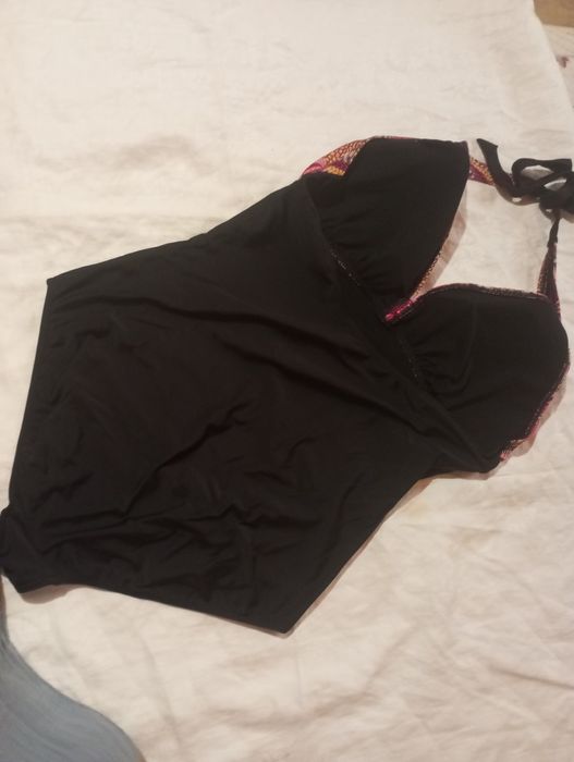 Купальник на пишні форми