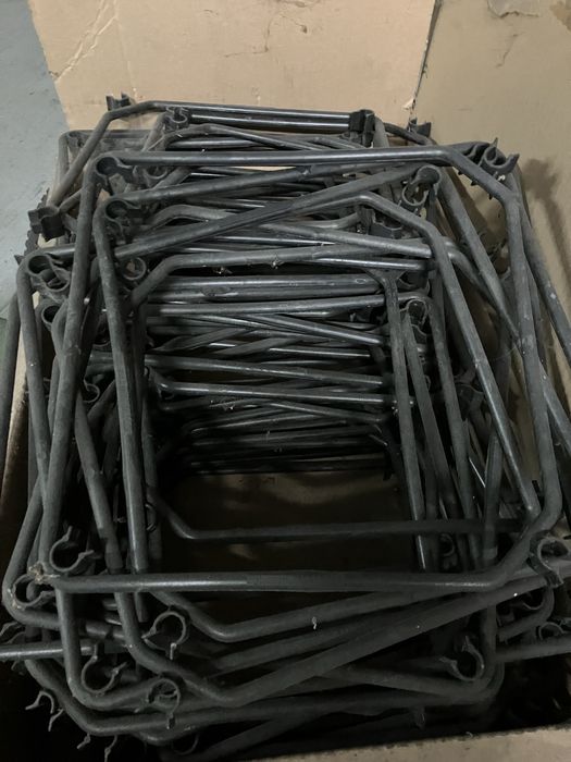 Strzemiona zbeojeniowe plastikowe 27x27cm