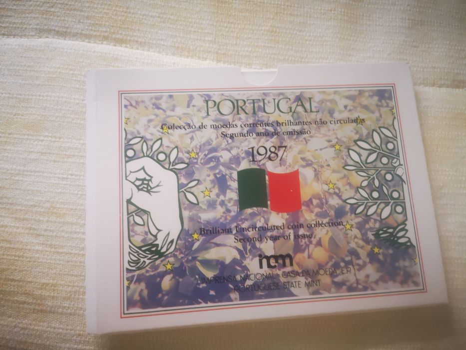 Moedas 1987 e1986 álbum