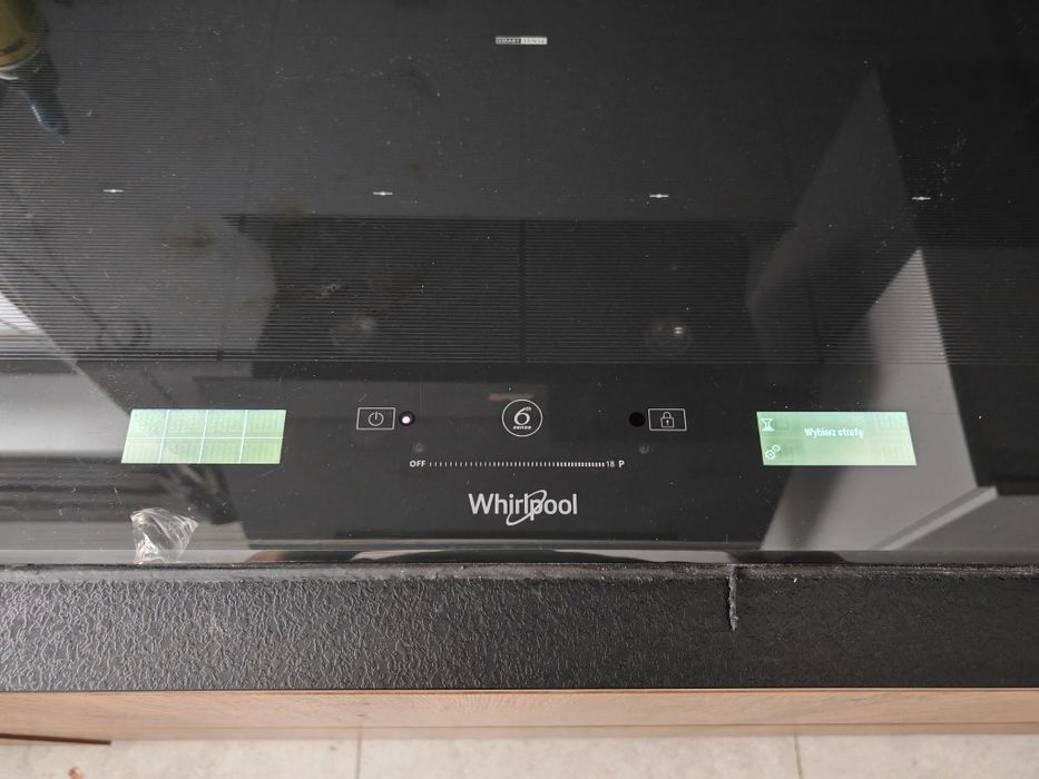 Płyta indukcyjna szklano-ceramiczna Whirlpool - SMP 658C/BT/IXL