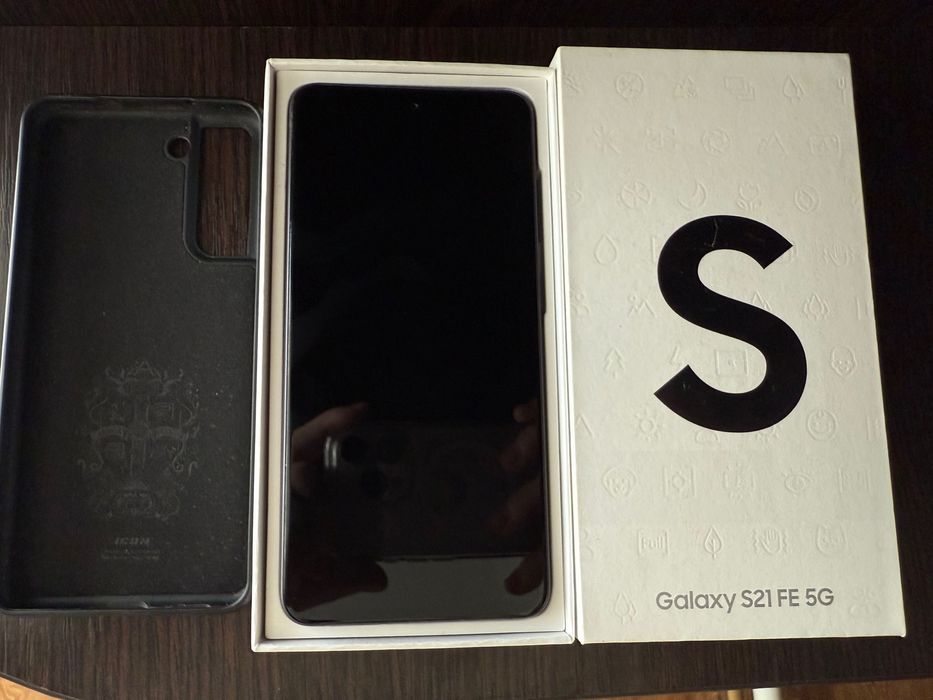 Смартфон Samsung Galaxy S21FE 5G 128GB RAM 6GB Graphite НОВА ЦІНА 8000