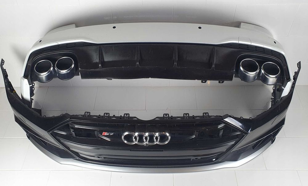 AUDI A7 S7 C8 4K Бампер задній S-Line
