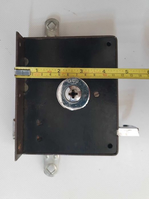 Fechadura AGC Rio Meão, 4 Entradas, Direita, com Tranca Lança Fecho