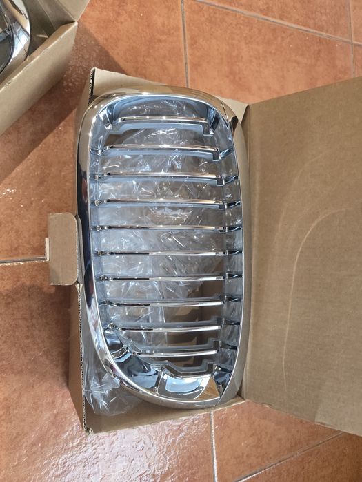 Grelhas Capot BMW e46 Coupe/Cabrio