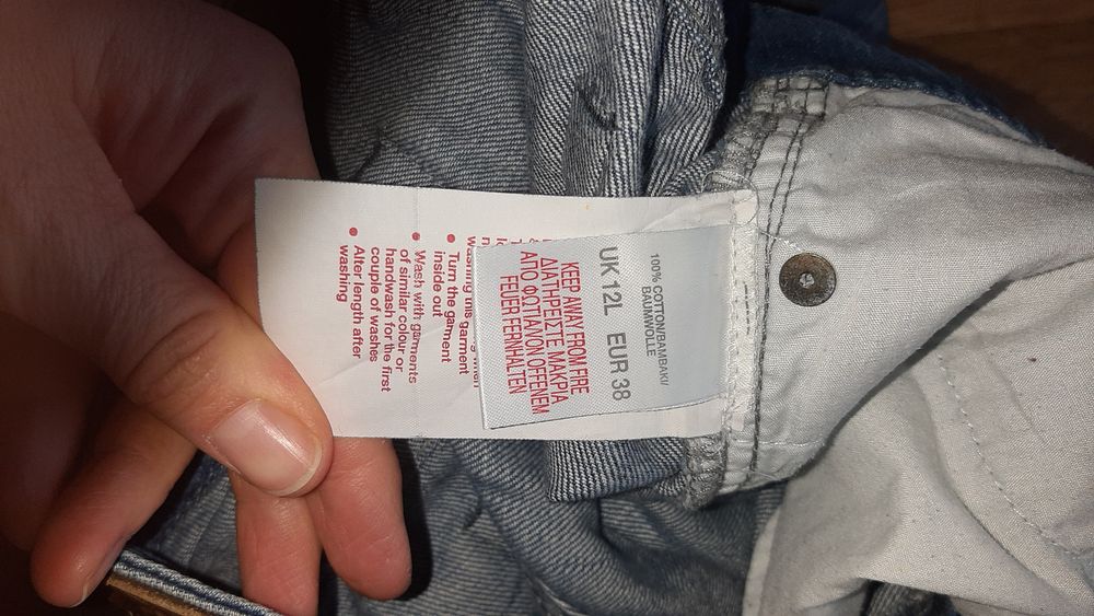 Dżinsy dzwony jeansy River Island