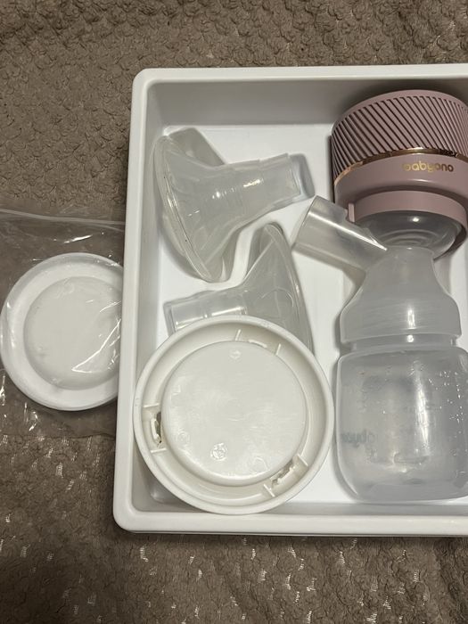 Молоковідсмоктувач Babyono