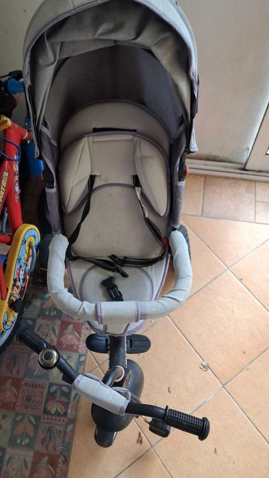 Triciclo / bicicleta bebé com guiador amovível