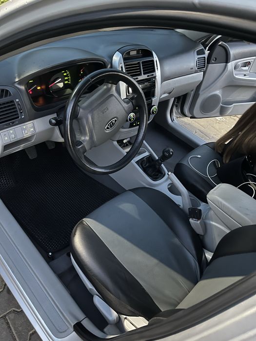 KIA cerato в чудовому стані