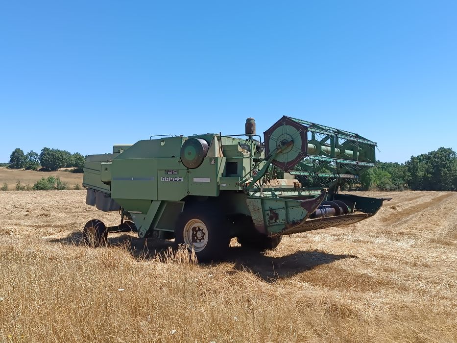 Ceifeira debulhadora Arbos 125