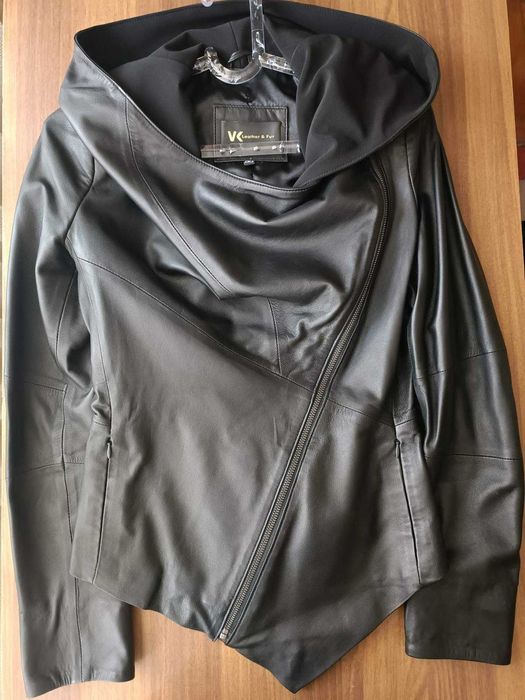 Куртка шкіряна НОВА
