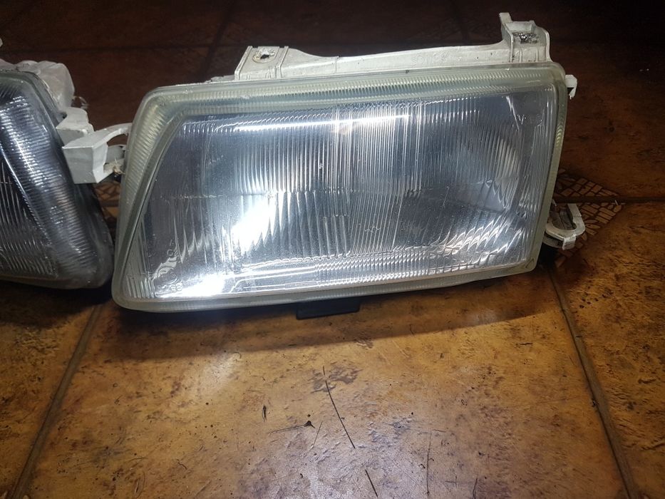 Lampa lampy przód lewa prawa Opel Astra F