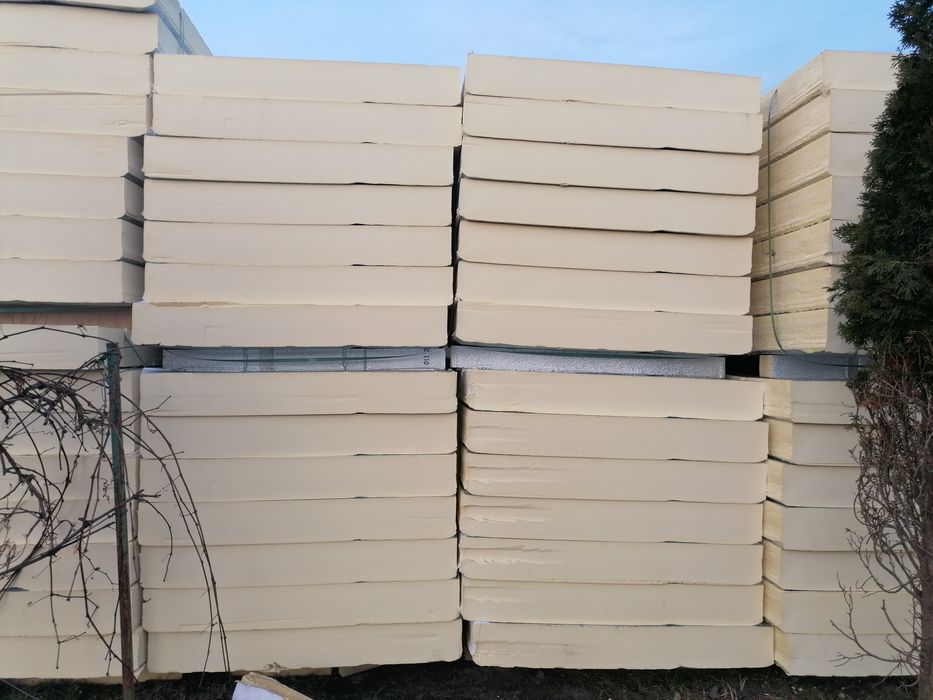 PIR płyta izolacyjna 0,022 200kPa z okładzina ALU Drugi gatunek TANIO