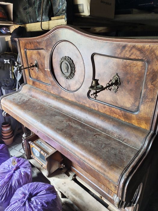 Piano Paul Werner Dresden
