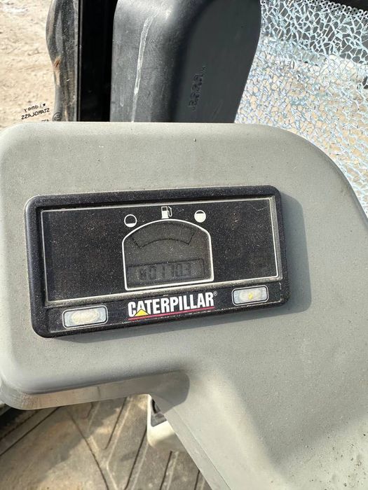 Екскаватор гусеничний САТ 302,5 2012 року