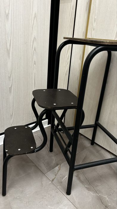 Стілець драбина.