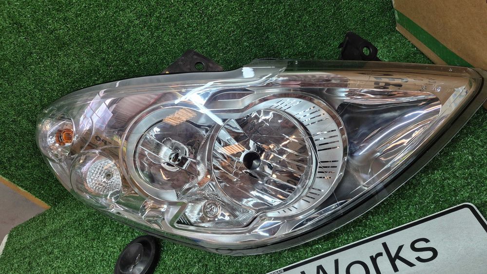 Otica Farol Direito Renault Master / Movano A 1998 a 2010 ref 442-1165R-LD-EM NOVO
