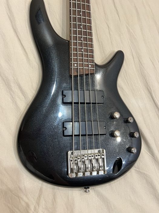 Ibanez SR305 CAP Бас гітара