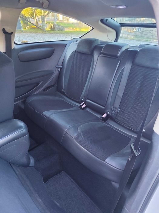 Citroën C4 Coupé 1.6 HDi 110 VTS