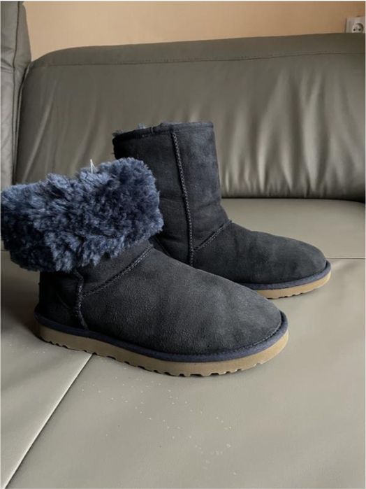 Продам UGG