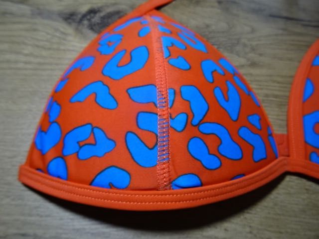 Góra bikini trójkąty usztywniany wiązany 12-13 l