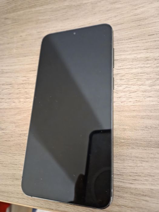 Samasung Galaxy S23 plus