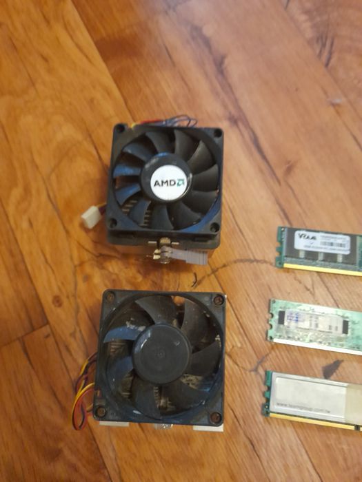Компьютер с двухядерным AMD Athon 64×2 Dual (материнска плата - НЕ раб