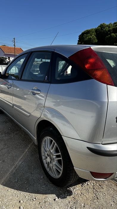 Ford Focus 1.8TDCI 115cvs — photo 2