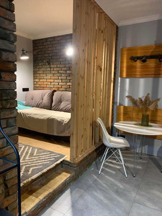 Продам 1  к кв Канатная /Базарная Центр