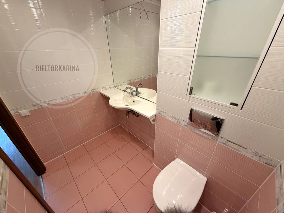 Продам 3к 85м2/3-Я Слободская возле рынка Юлиана
