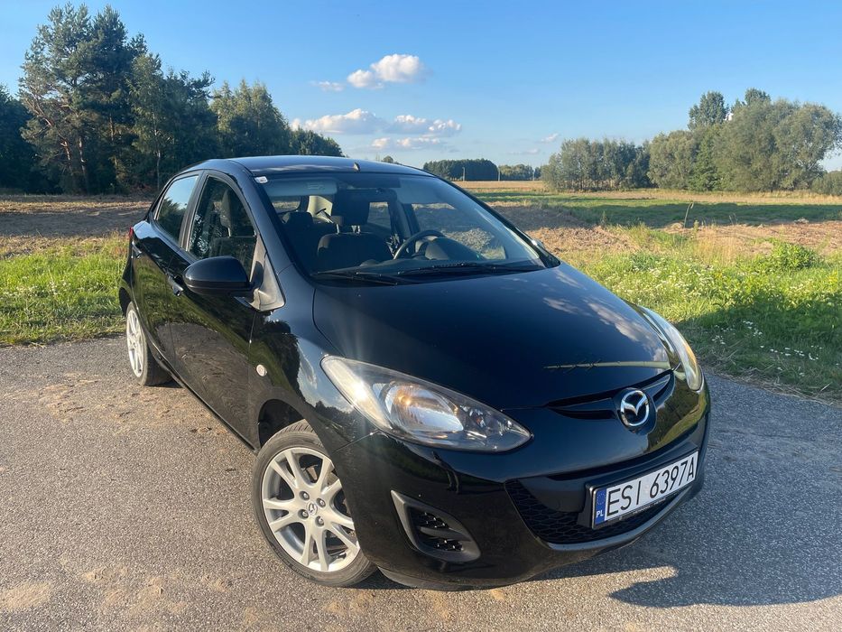 Mazda 2