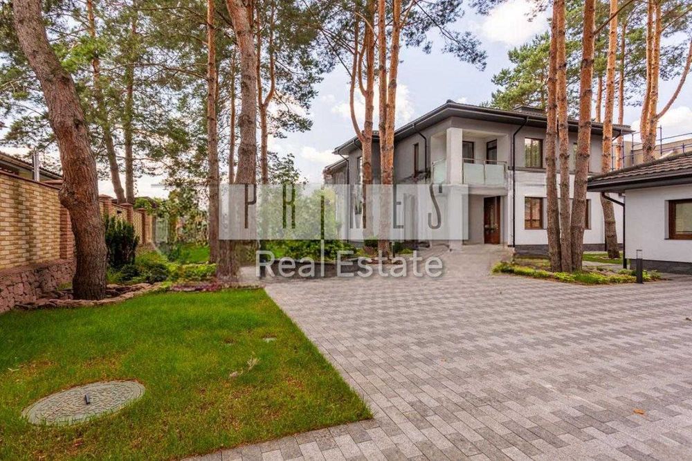 Продажа дома 250м2 с выходом к озеру, Плюты, Обуховский район