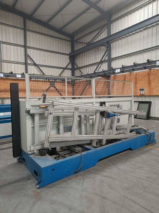 Layout Robotizado completo (YASKAWA MOTOMAN 3un)