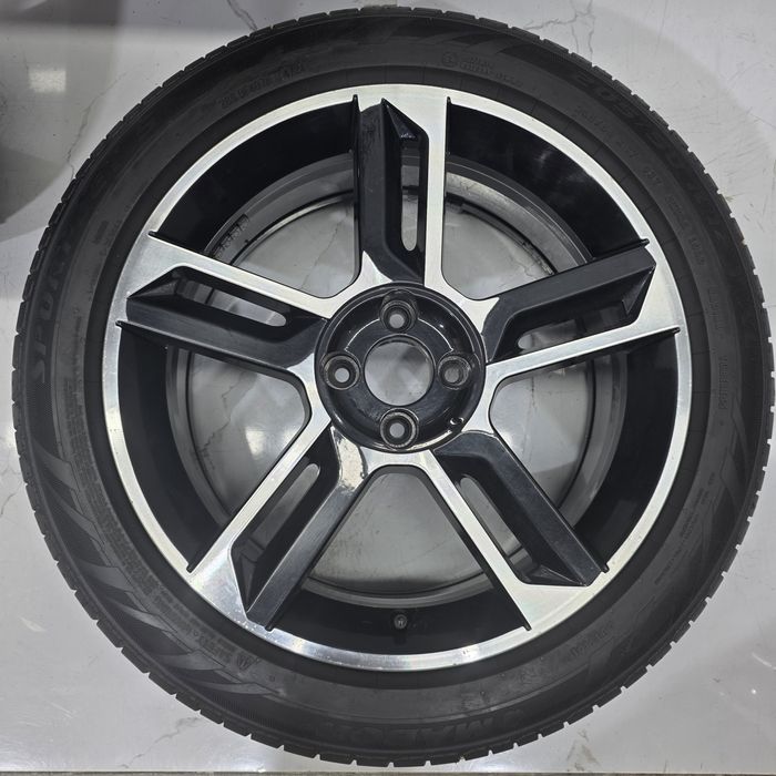 Jantes 17" originais Fiat Stilo com pneus 4x98