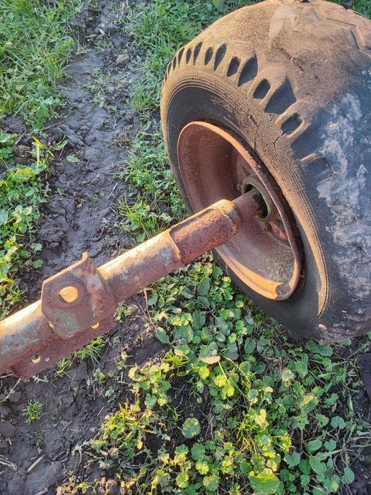 Oś z felgami 15 cal