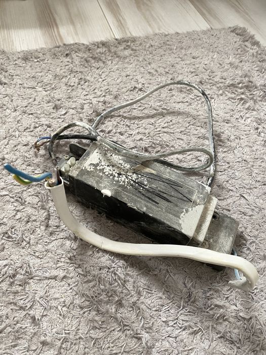 tranformator 230/12 wolt