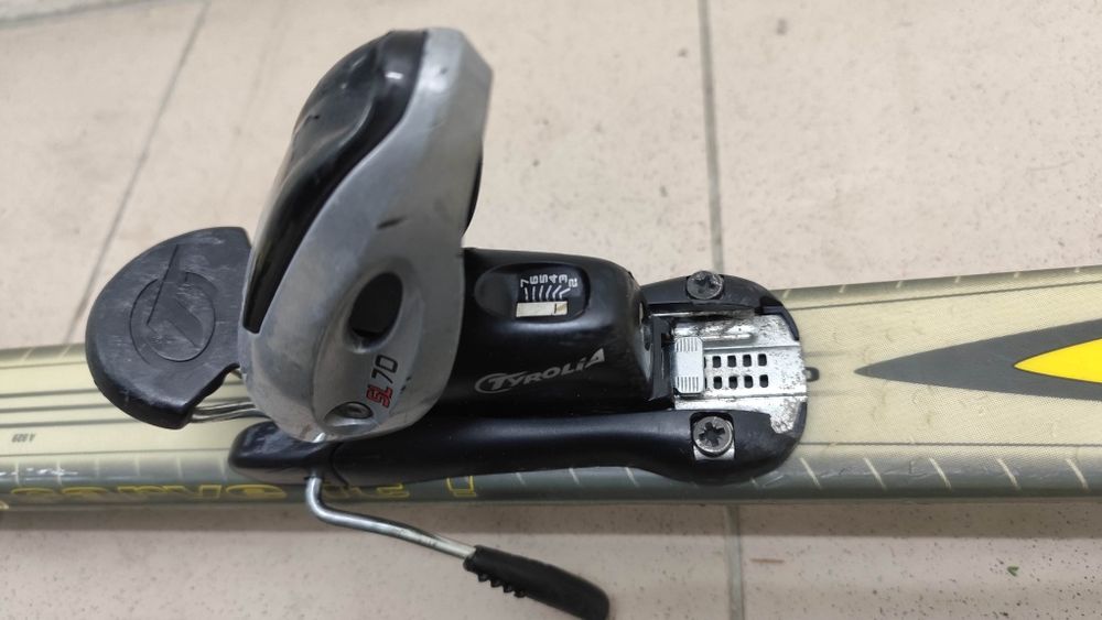 Narty Tecno Carve 145cm